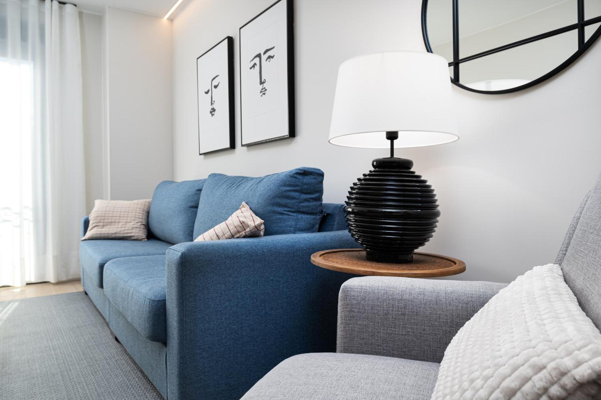 ז'אקה Apartamentos Torre Del Reloj מראה חיצוני תמונה